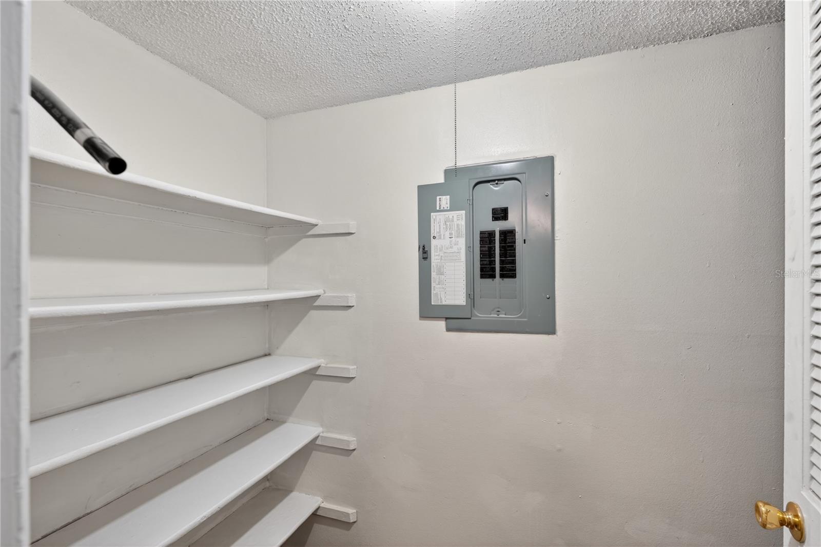 4205 S. Semoran Blvd Unit 11, Orlando, FL 32822