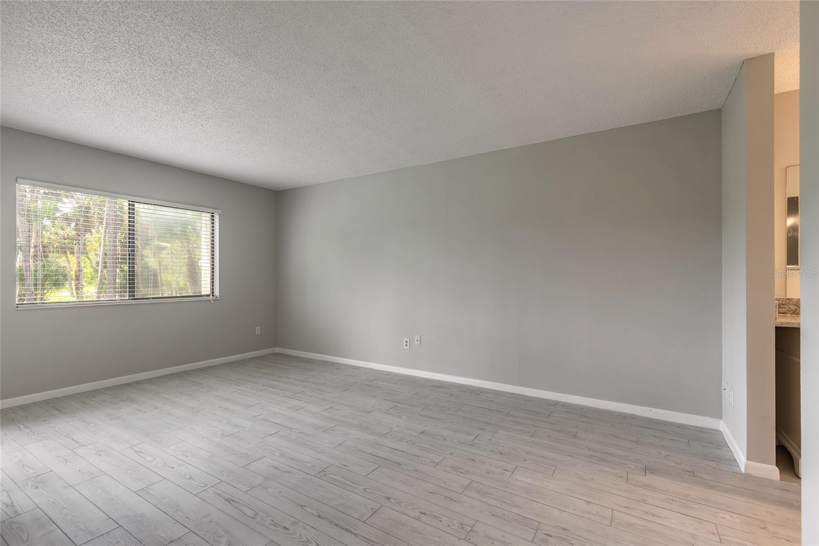 275 Indigo Unit 204, Daytona Beach, FL 32114