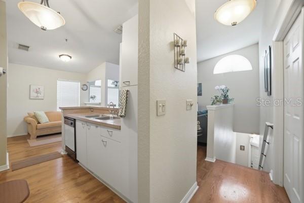1601 Columbia Arms Unit 201, Kissimmee, FL 34741