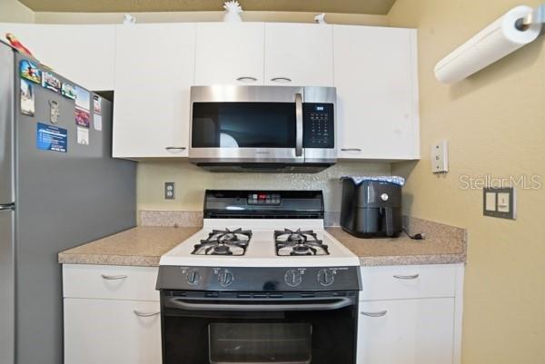 1601 Columbia Arms Unit 201, Kissimmee, FL 34741