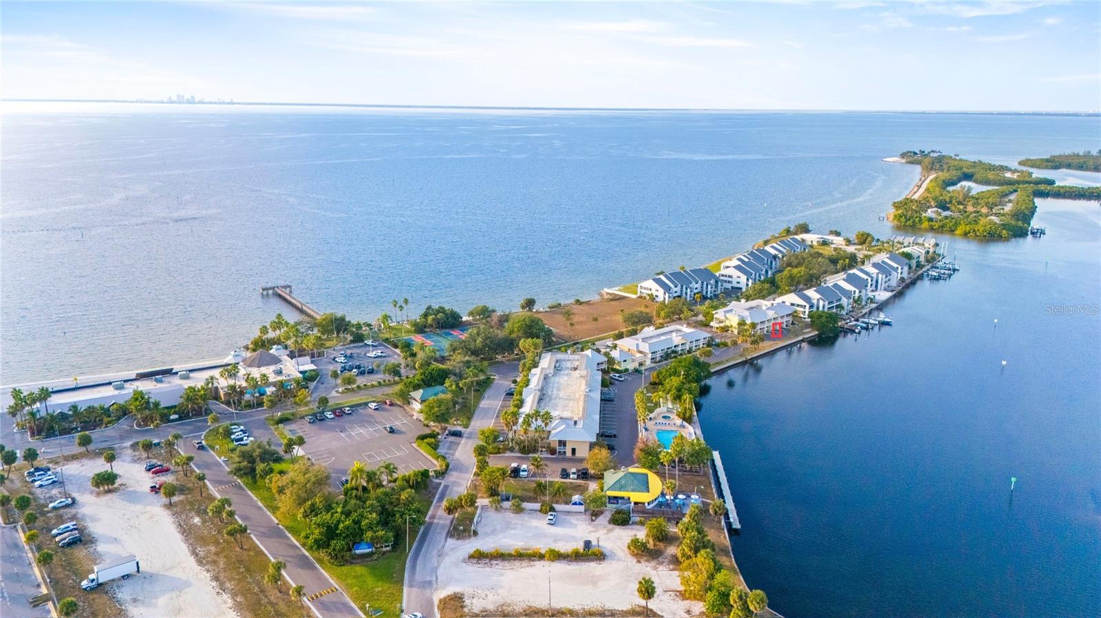 611 Destiny Unit 307, Ruskin, FL 33570