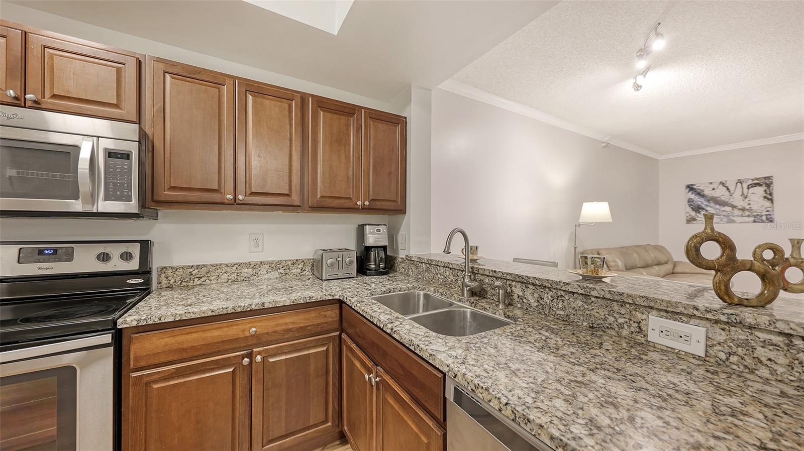 5001 Baraldi Unit 22-202, Sarasota, FL 34235
