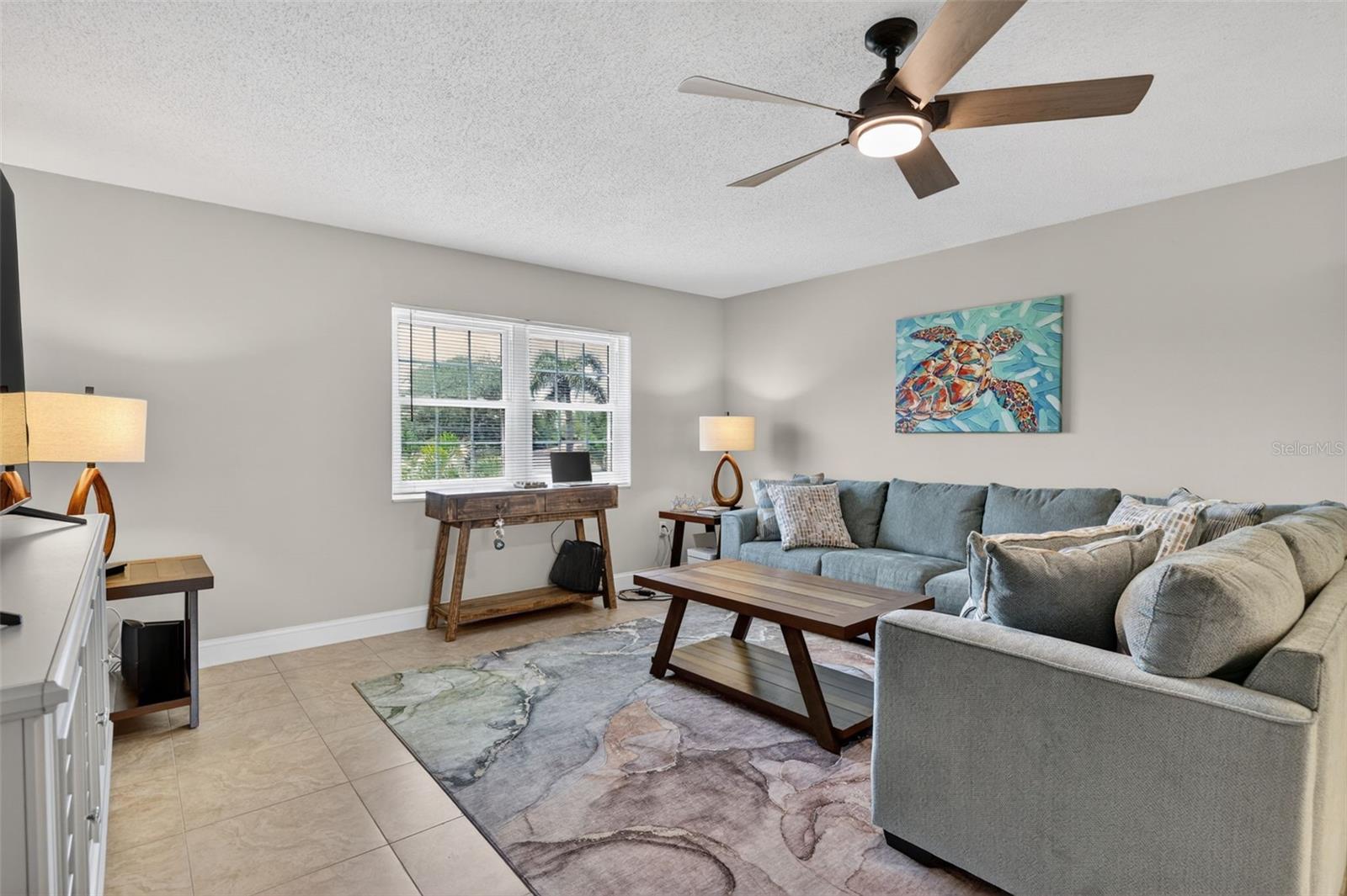 1706 Belleair Forest Unit 220, Belleair, FL 33756