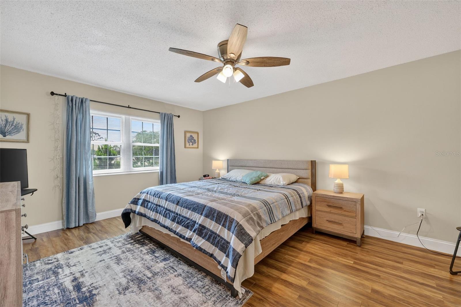 1706 Belleair Forest Unit 220, Belleair, FL 33756