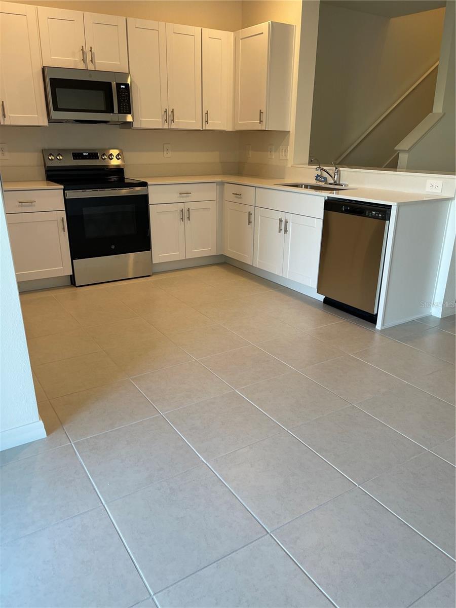 36217 Risa Michele, Zephyrhills, FL 33541