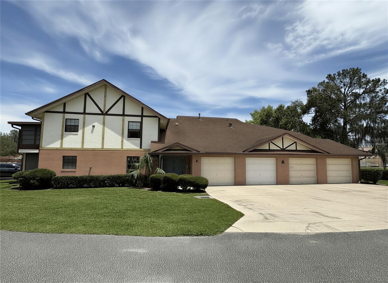100 Oak Terrace Unit A2, Leesburg, FL 34748
