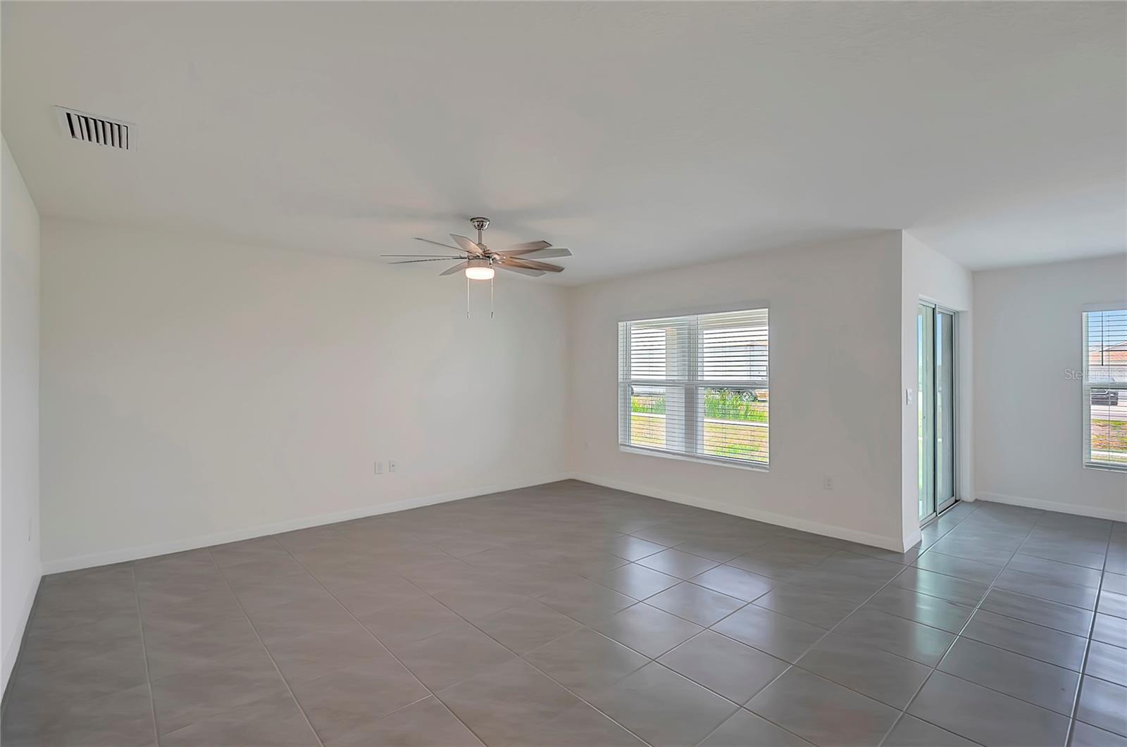 810 Ace Outlaw, Ruskin, FL 33570
