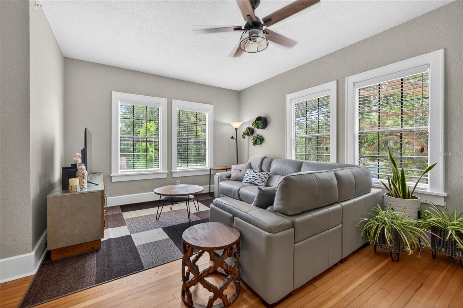 210 22nd Unit 12, St Petersburg, FL 33704