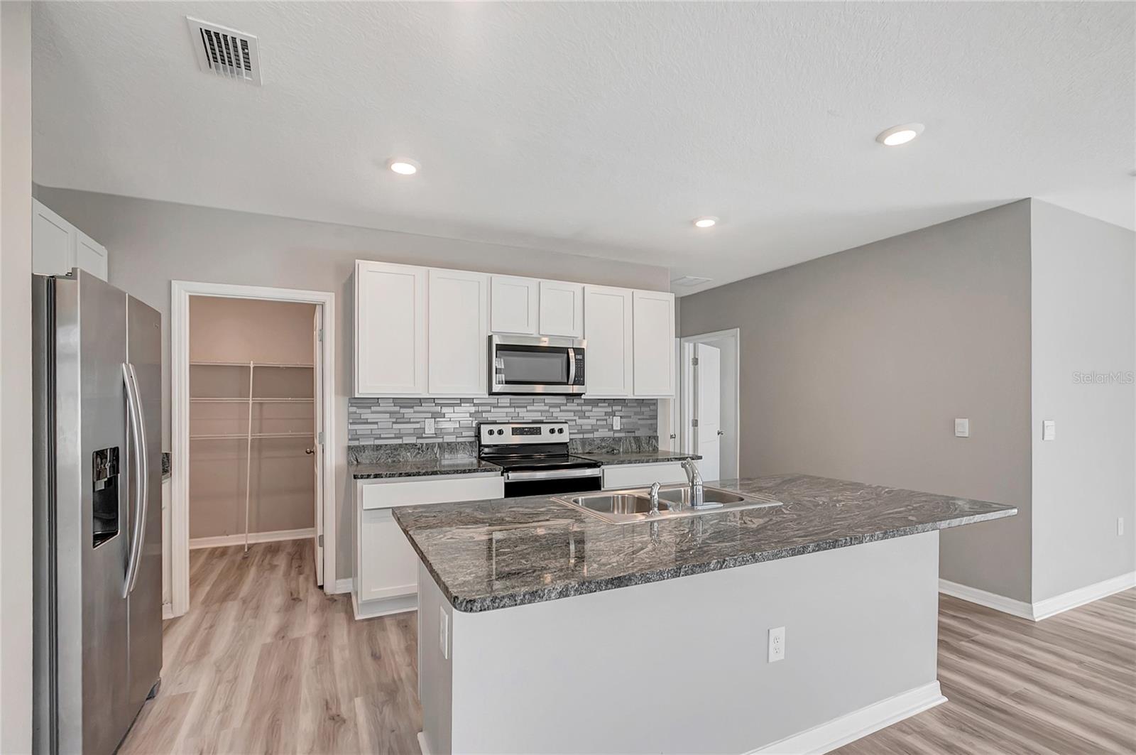 17038 Wave Tressle, Wimauma, FL 33598
