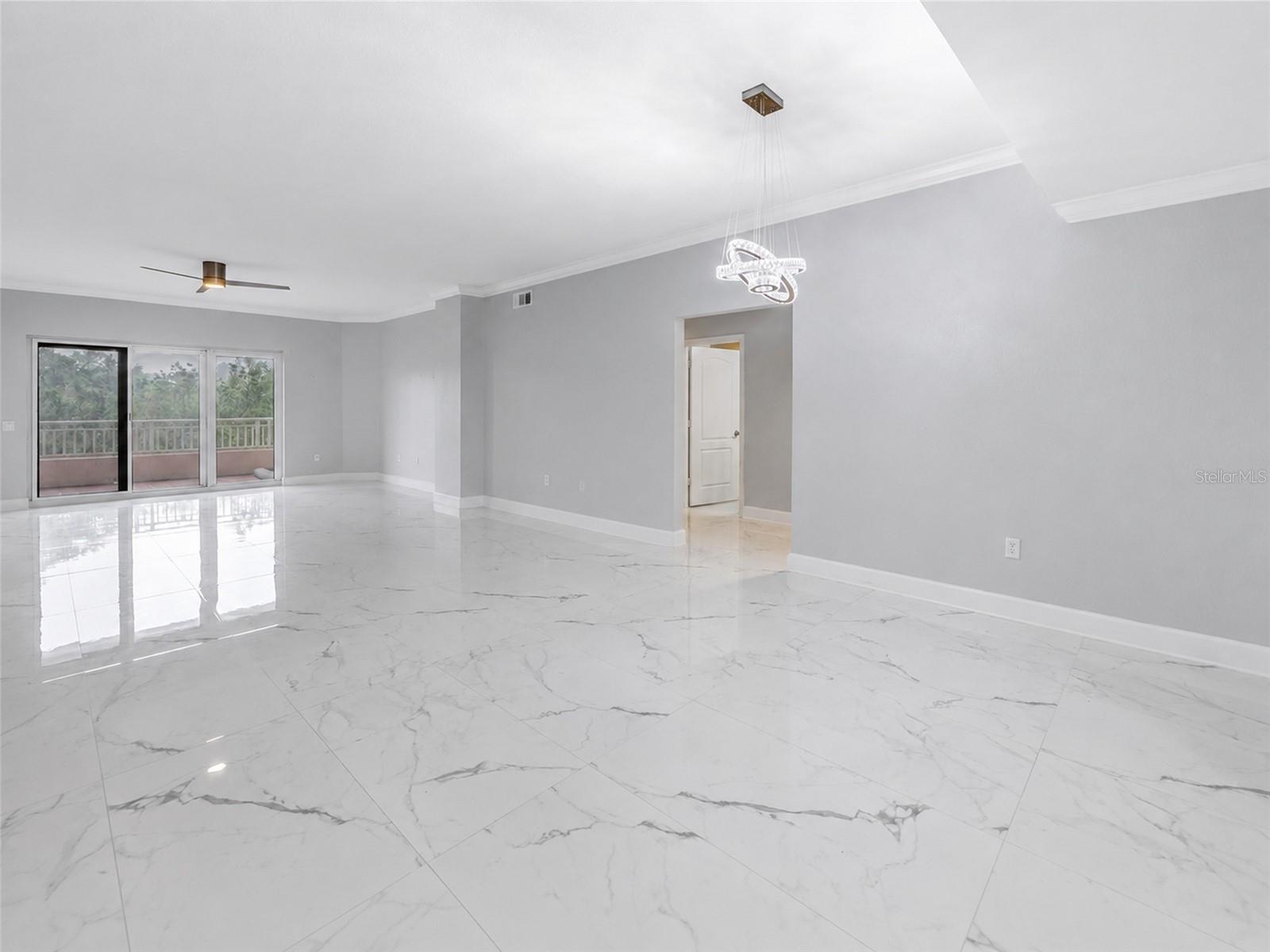 12077 Gandy Unit 332, St Petersburg, FL 33702