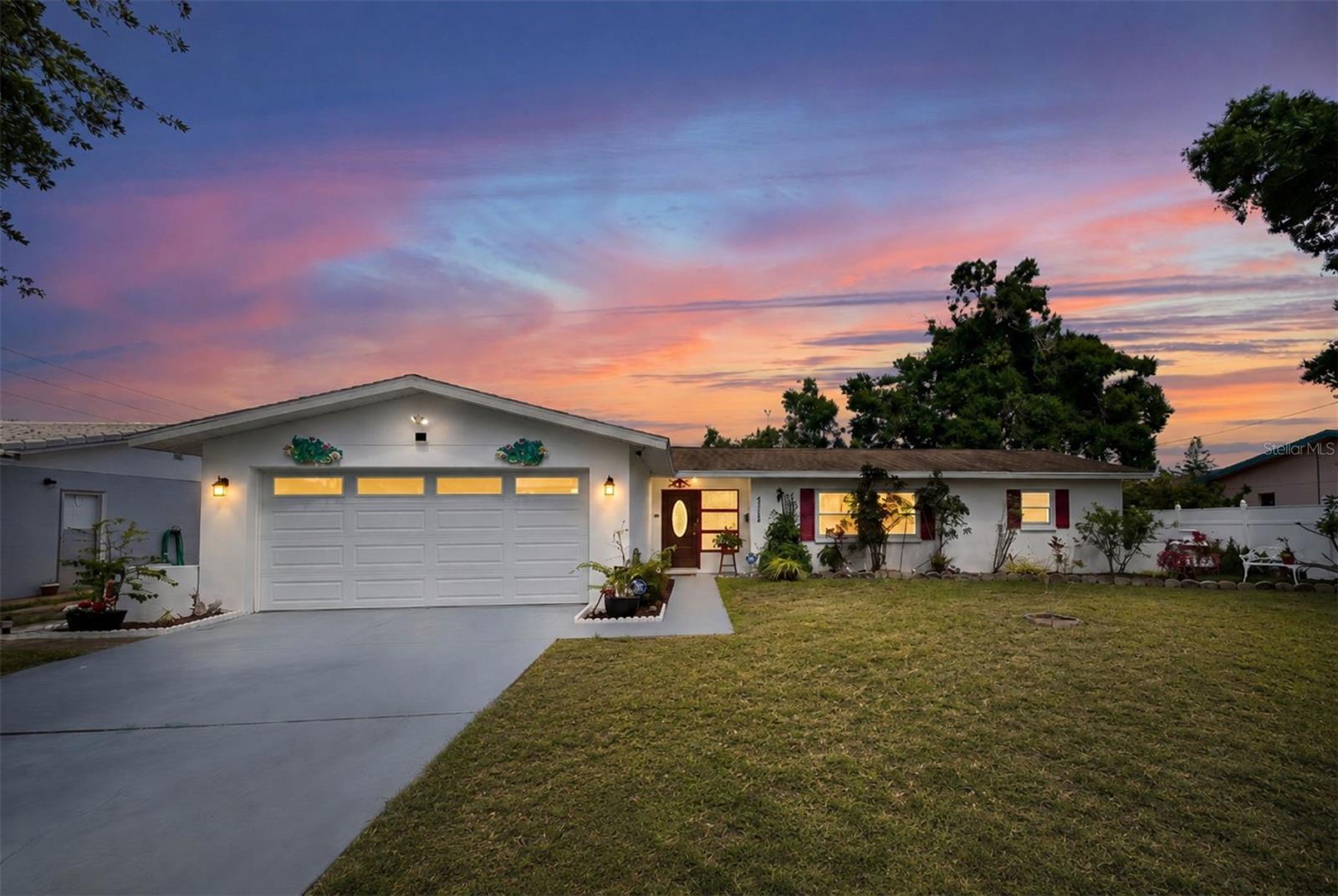 6212 20th, St Petersburg, FL 33712