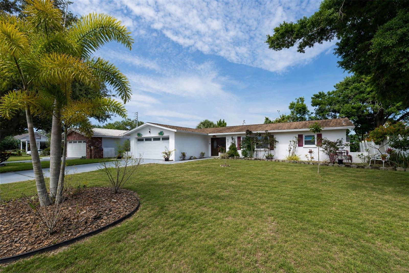 6212 20th, St Petersburg, FL 33712