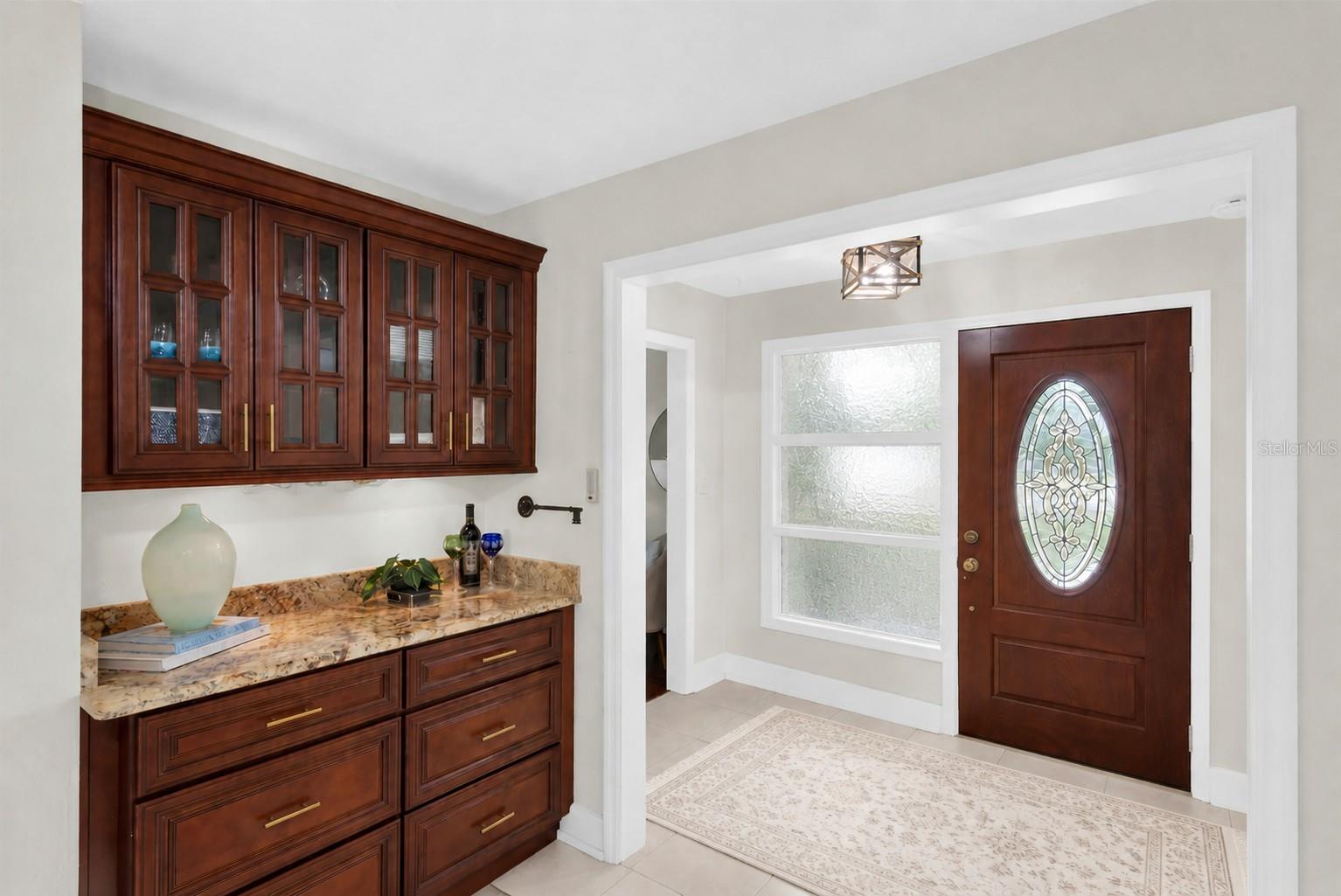 6212 20th, St Petersburg, FL 33712