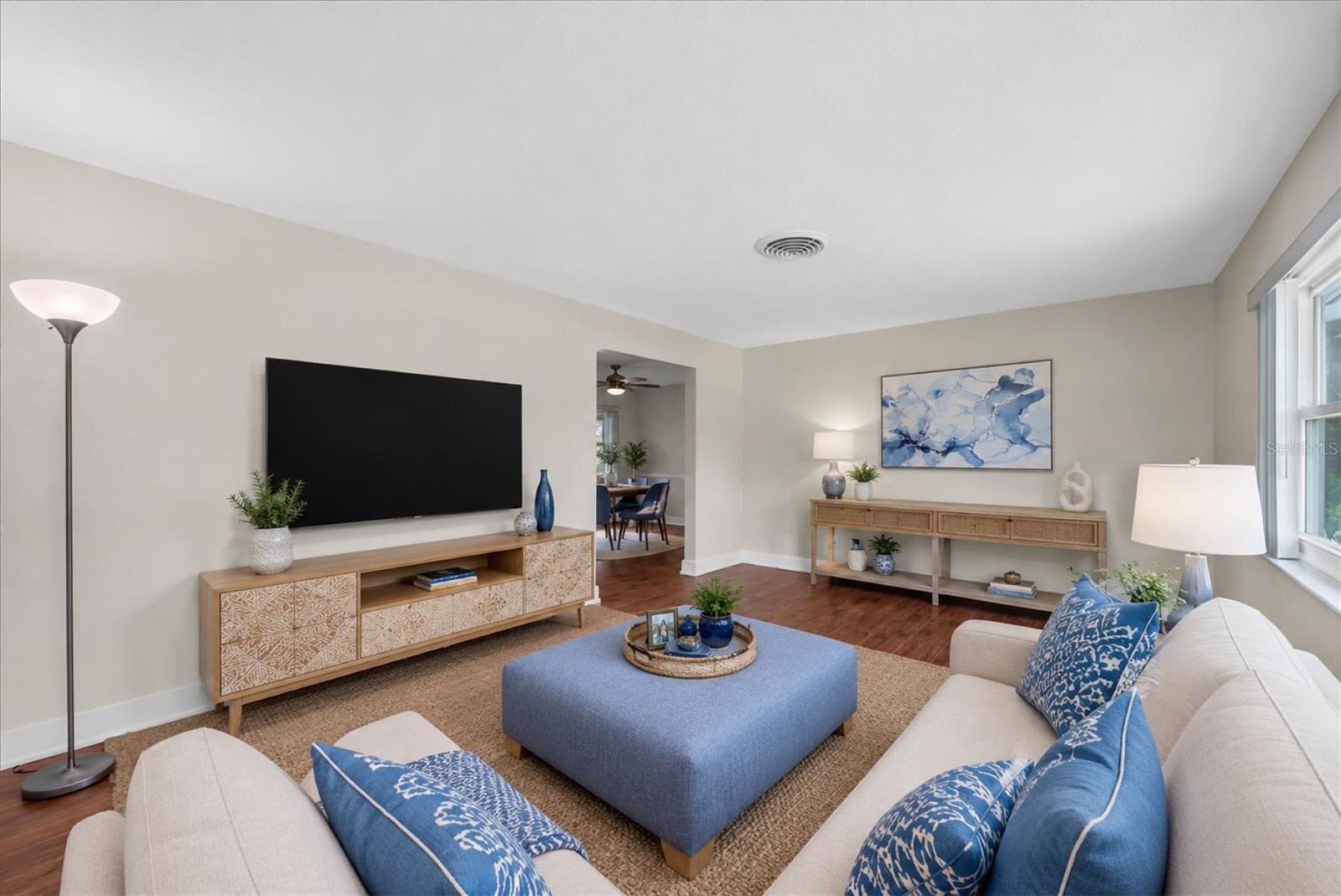 6212 20th, St Petersburg, FL 33712