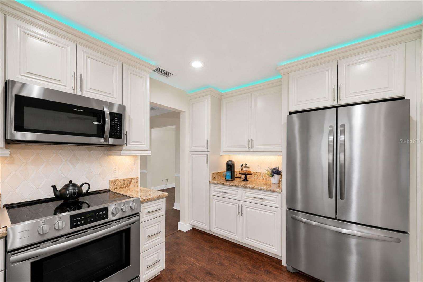 6212 20th, St Petersburg, FL 33712