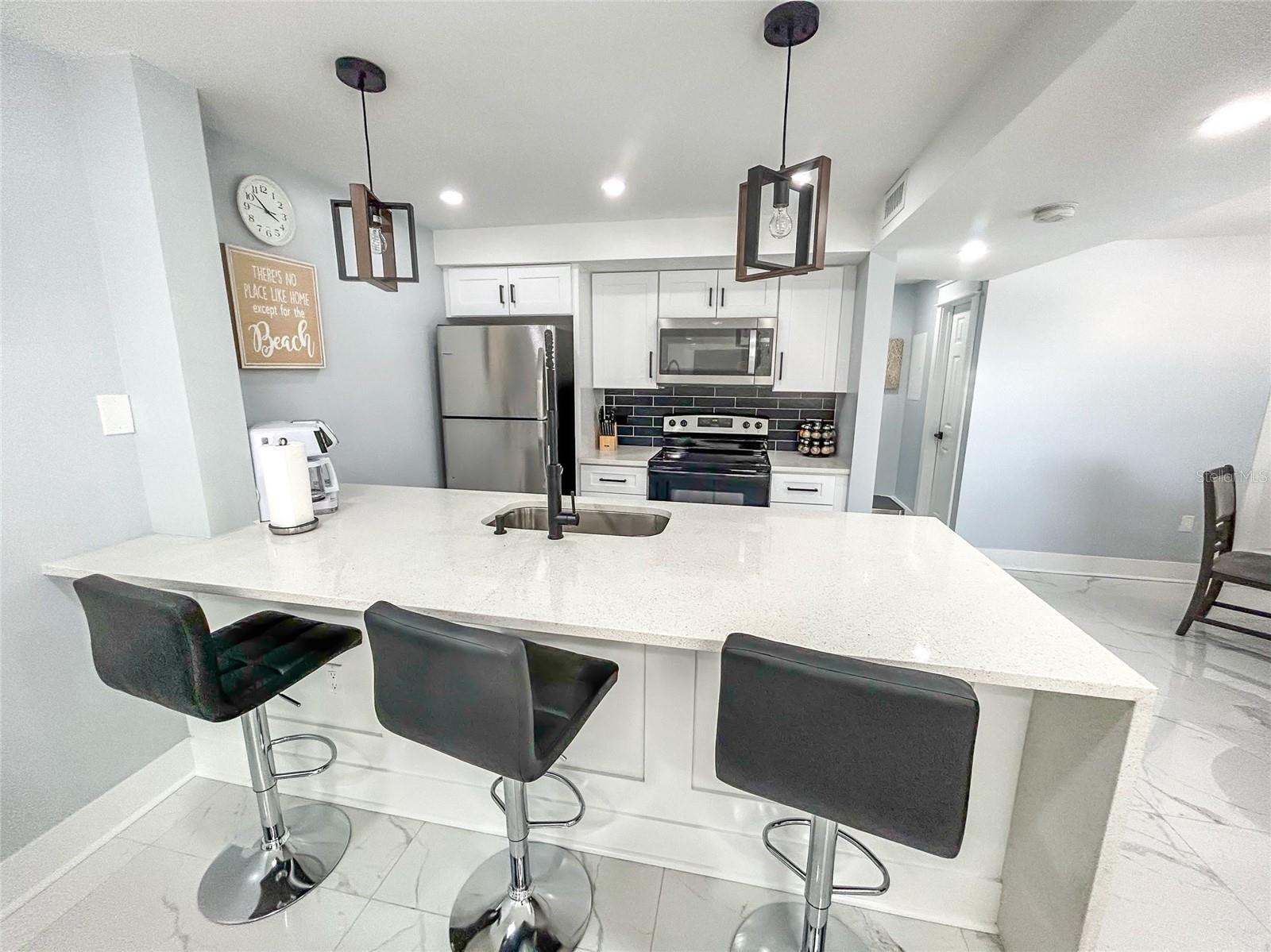 315 Medallion Unit F, Madeira Beach, FL 33708