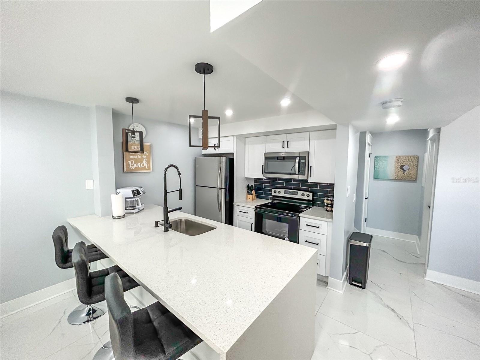 315 Medallion Unit F, Madeira Beach, FL 33708