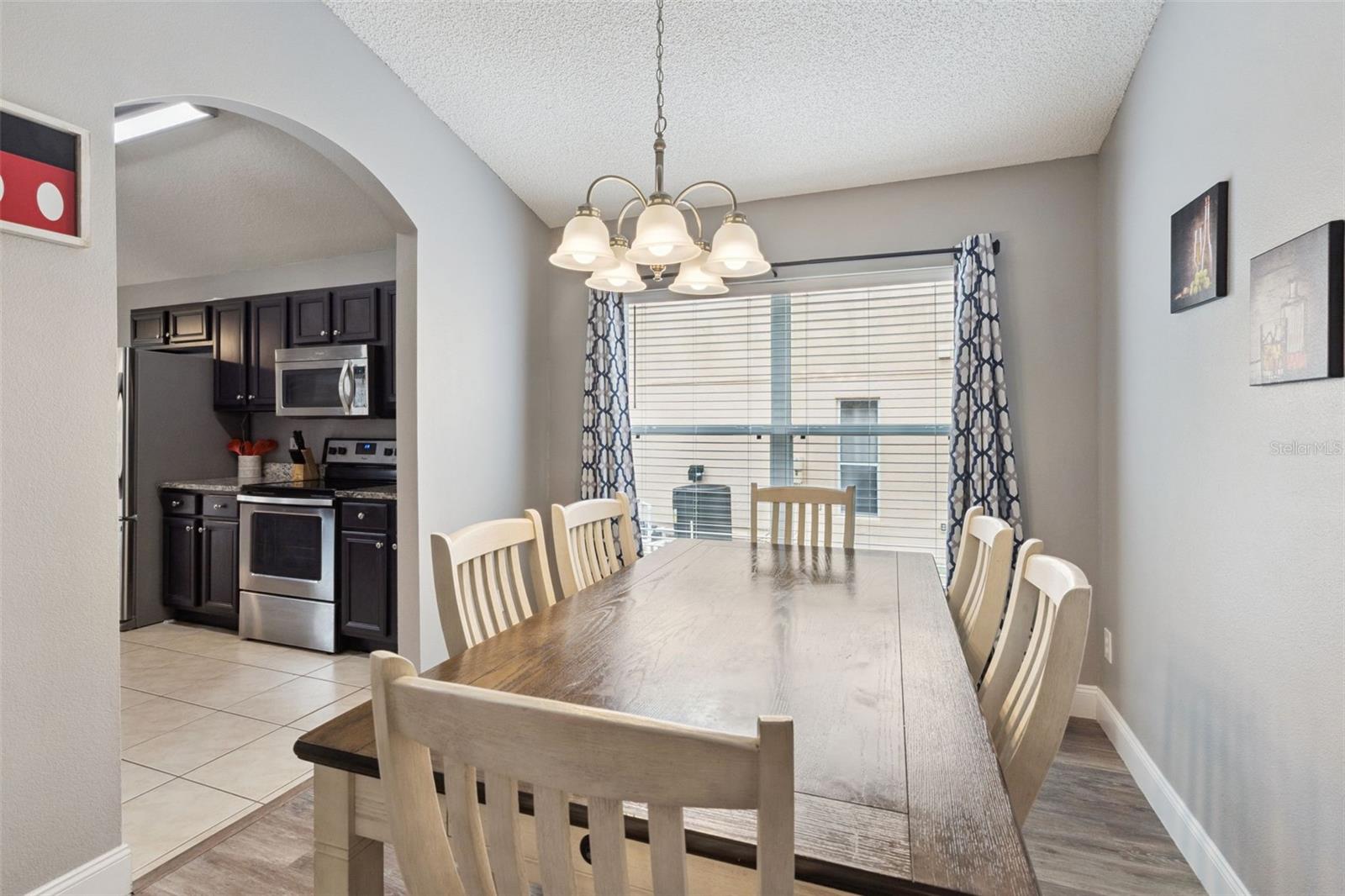 2694 La Isla, Kissimmee, FL 34747