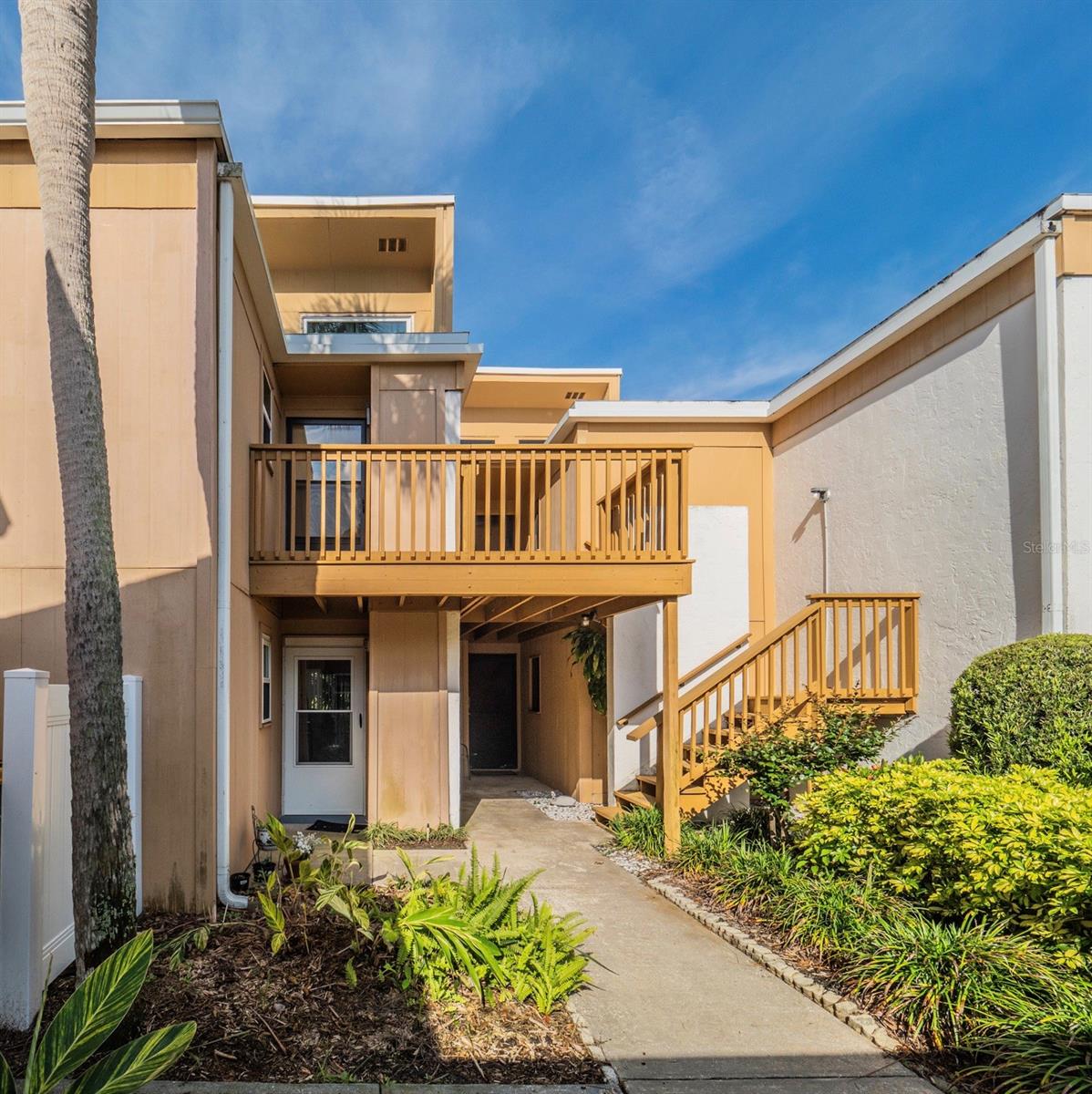 1051 Highland Unit 7e, Mount Dora, FL 32757