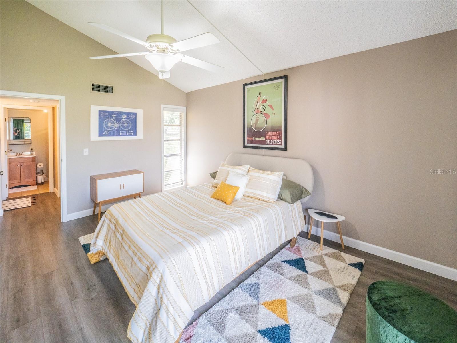 1051 Highland Unit 7e, Mount Dora, FL 32757