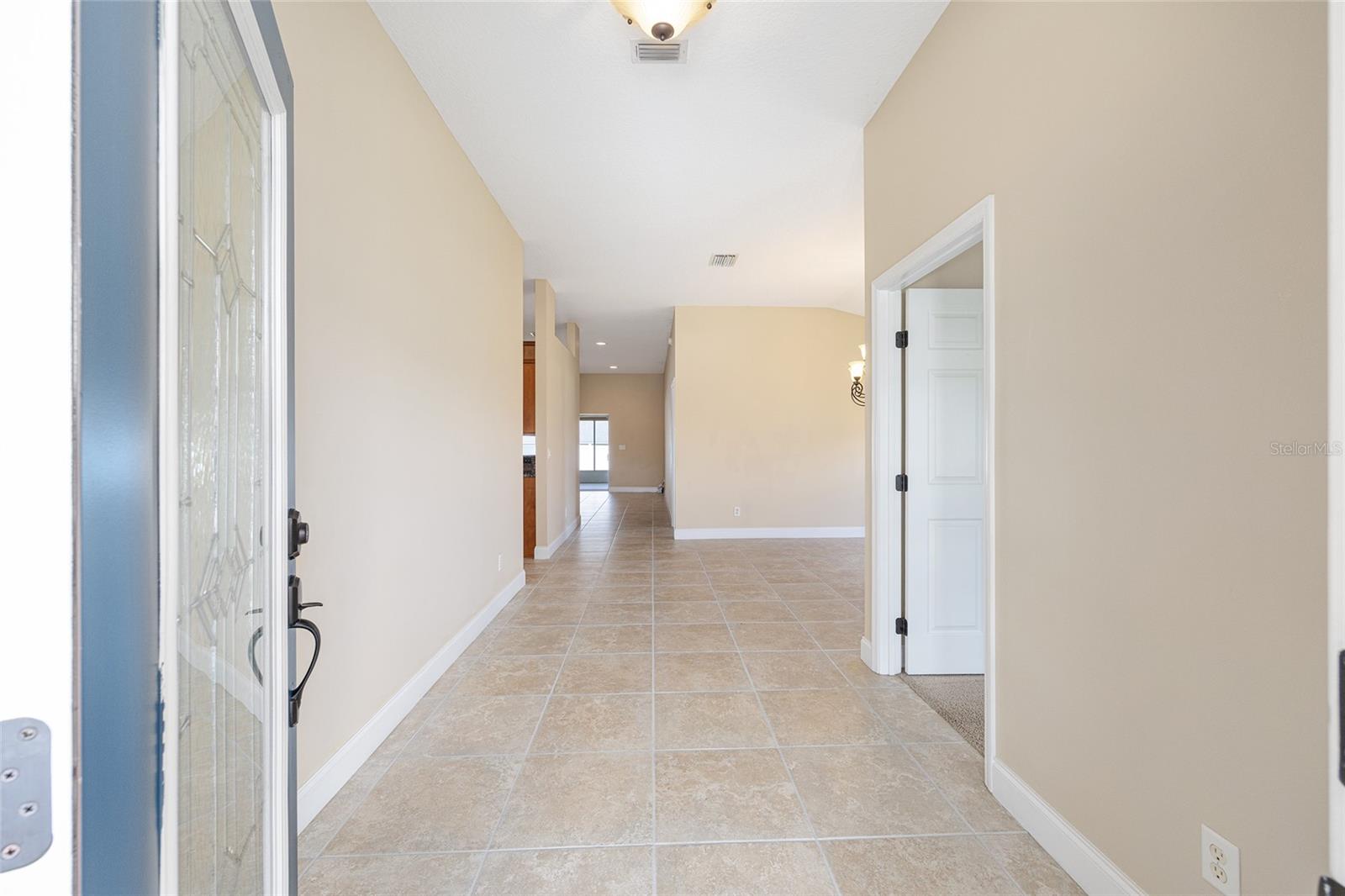 915 69th, Ocala, FL 34472