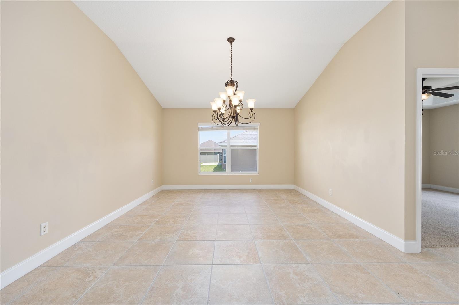 915 69th, Ocala, FL 34472