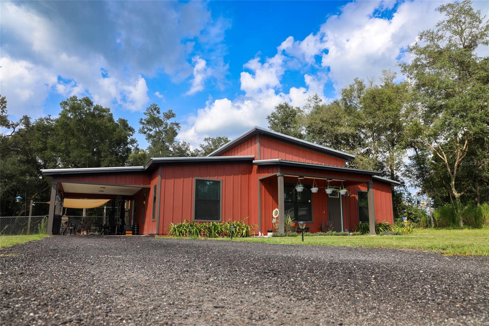 8031 172nd, Fanning Springs, FL 32693