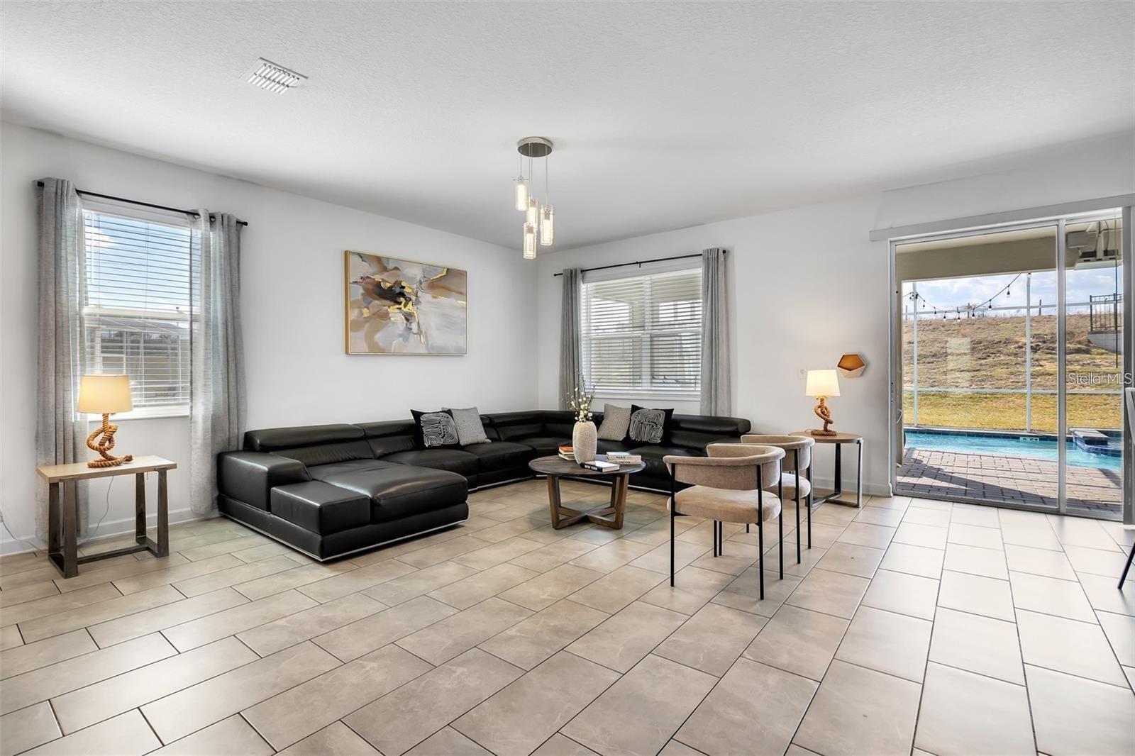 9084 Sommerset Hills, Davenport, FL 33896