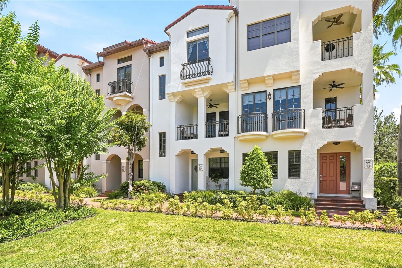4815 Yacht Club Unit 102, Tampa, FL 33616