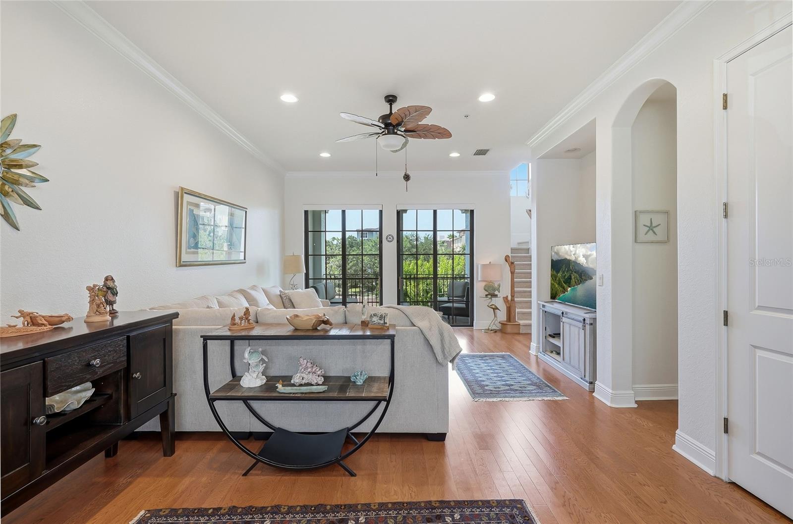 4815 Yacht Club Unit 102, Tampa, FL 33616