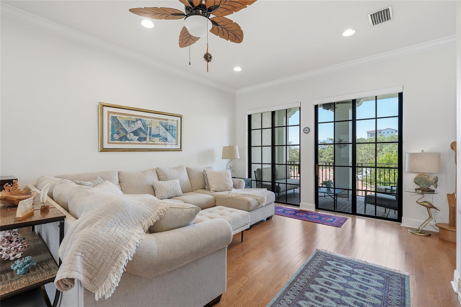 4815 Yacht Club Unit 102, Tampa, FL 33616