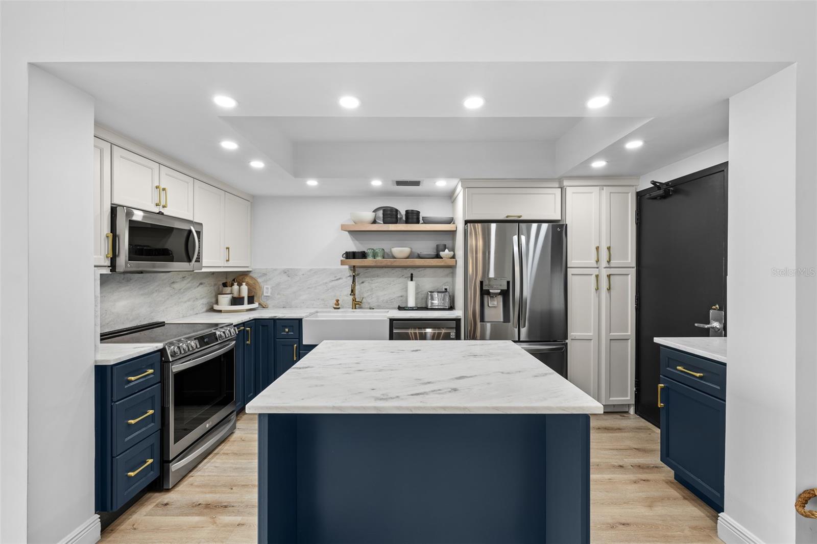 7100 Sunshine Skyway Unit 701, St Petersburg, FL 33711