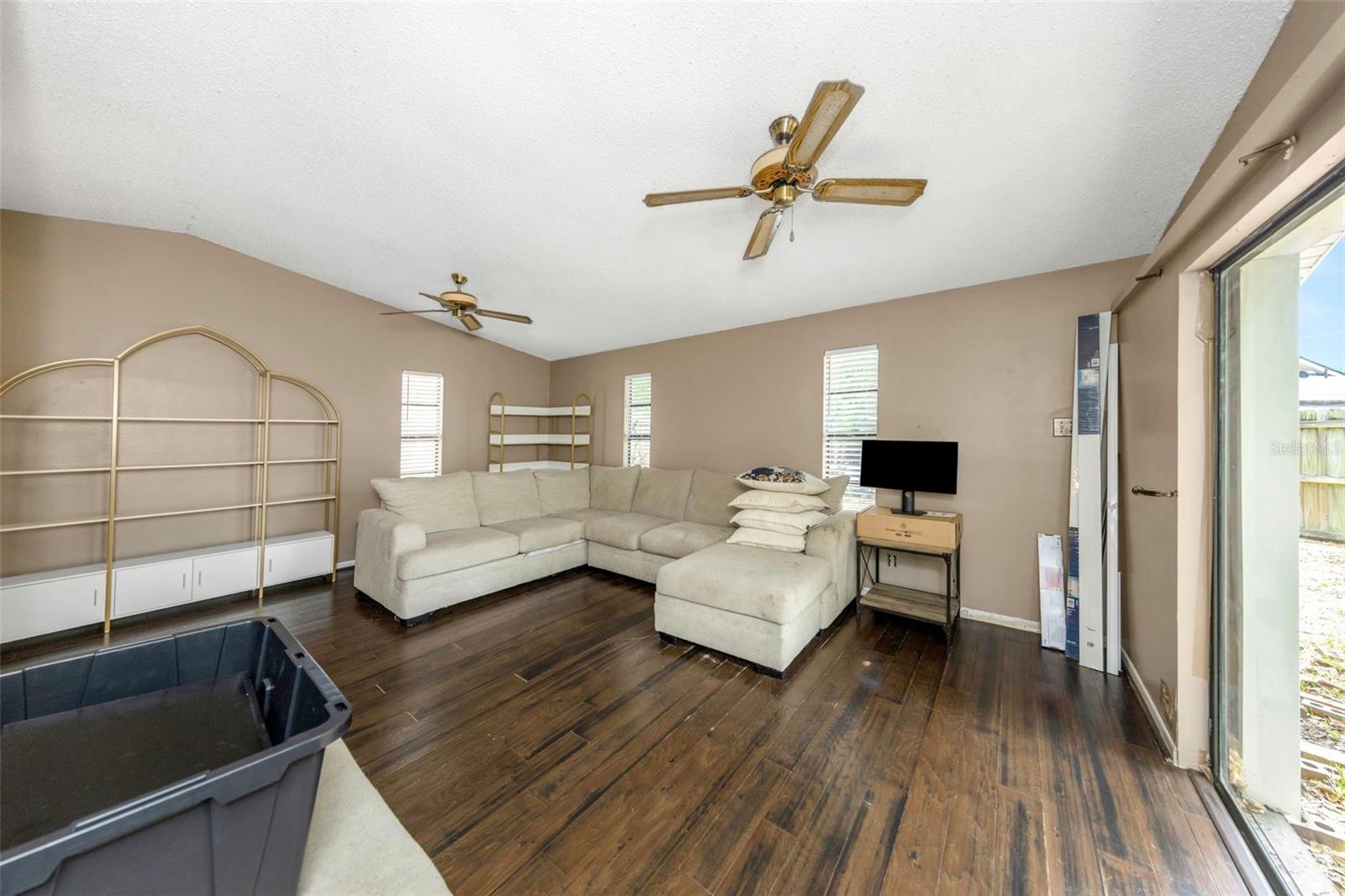 17704 Rivendel, Lutz, FL 33549