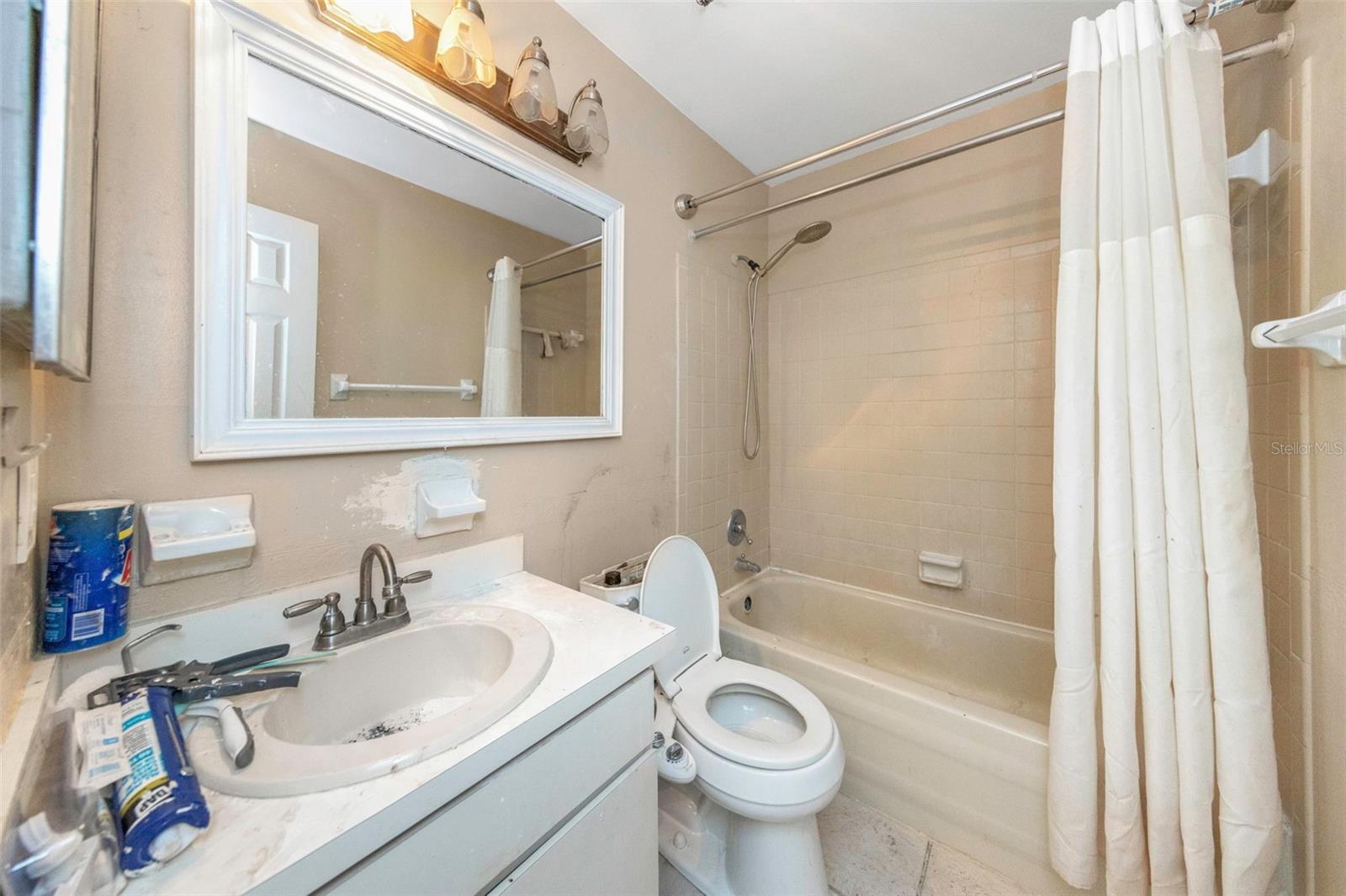 17704 Rivendel, Lutz, FL 33549