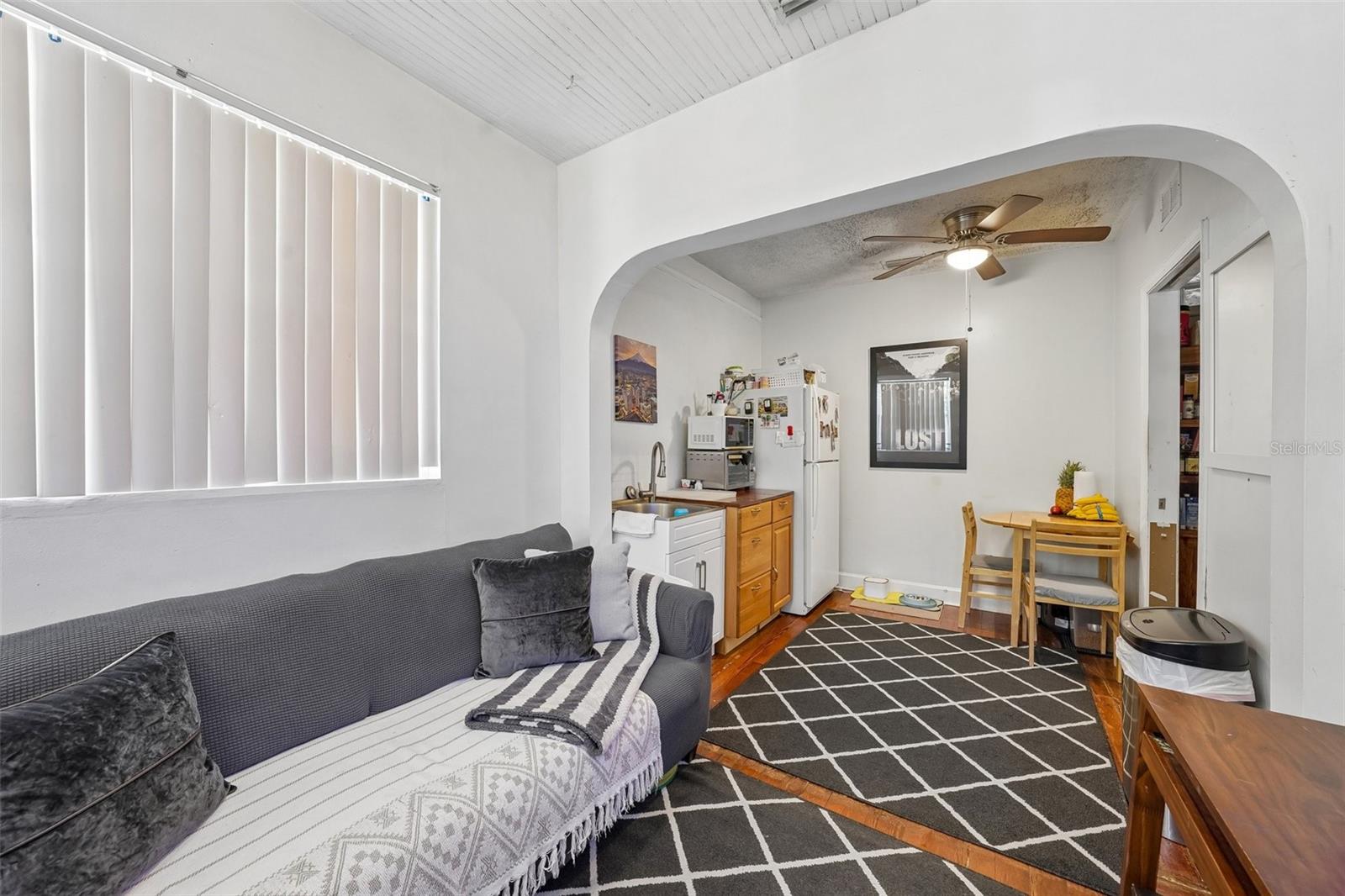 1028 8th, St Petersburg, FL 33705