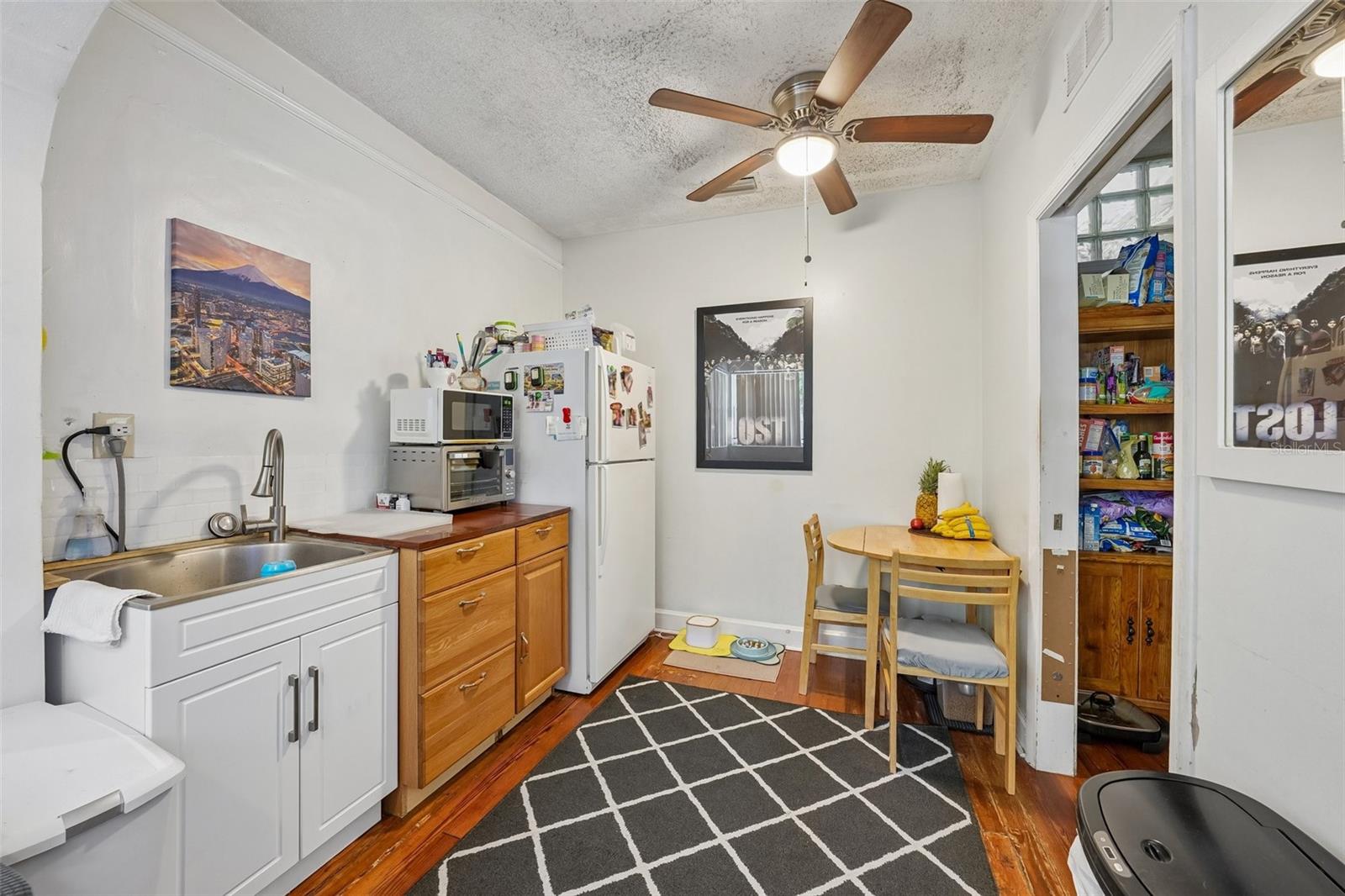 1028 8th, St Petersburg, FL 33705
