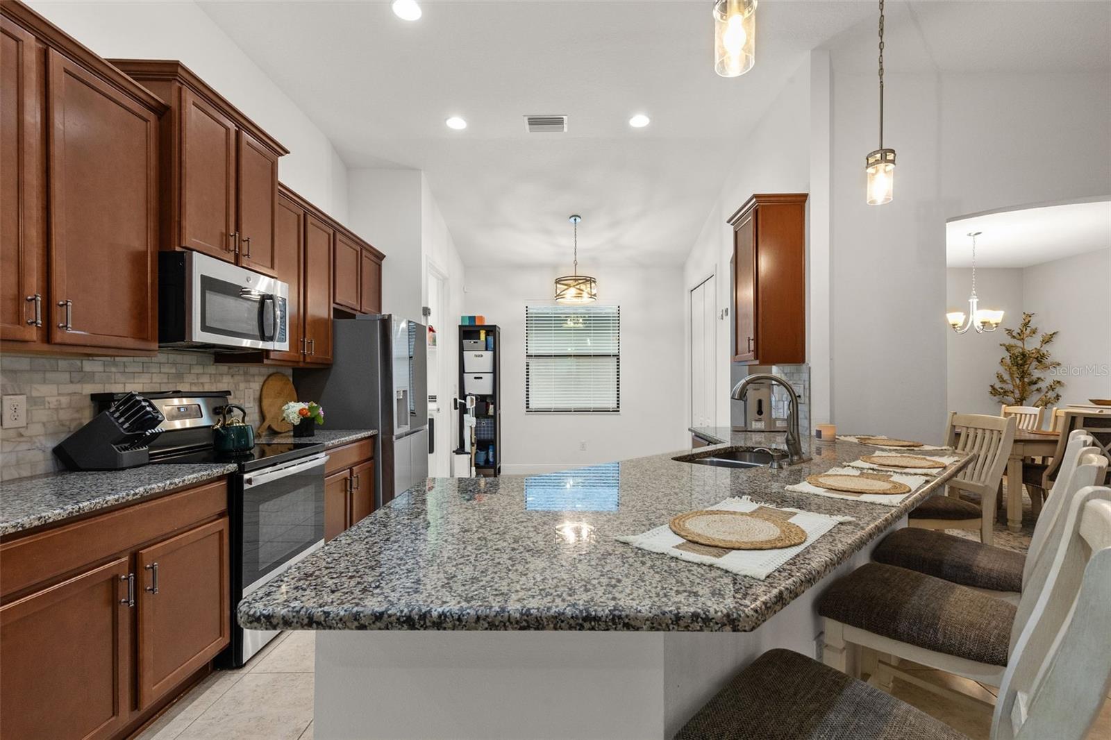 107 Elina Sky, Seffner, FL 33584