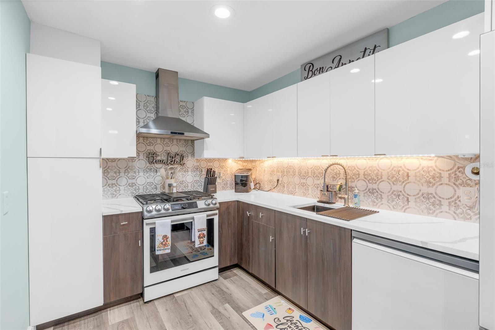 2824 Oak Lea, South Daytona, FL 32119