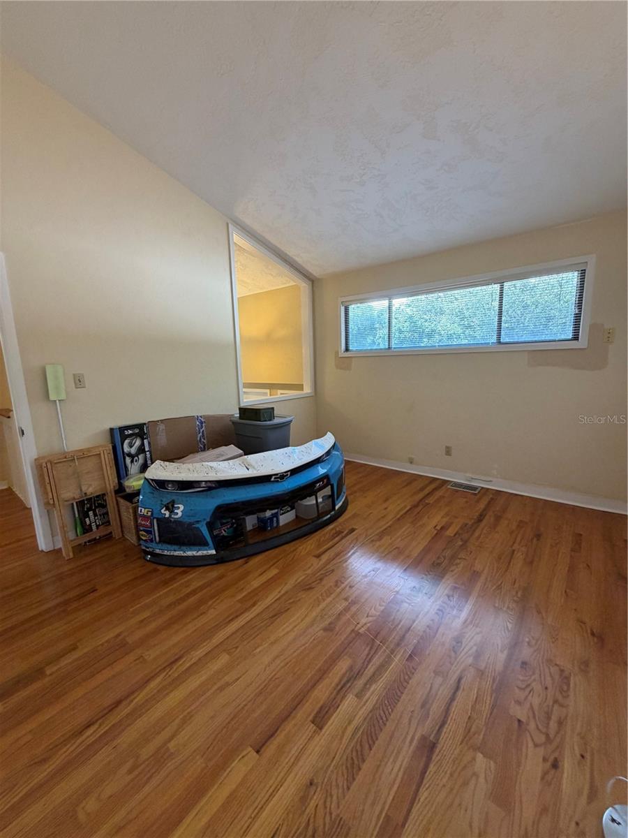 8 Canterbury, Haines City, FL 33844