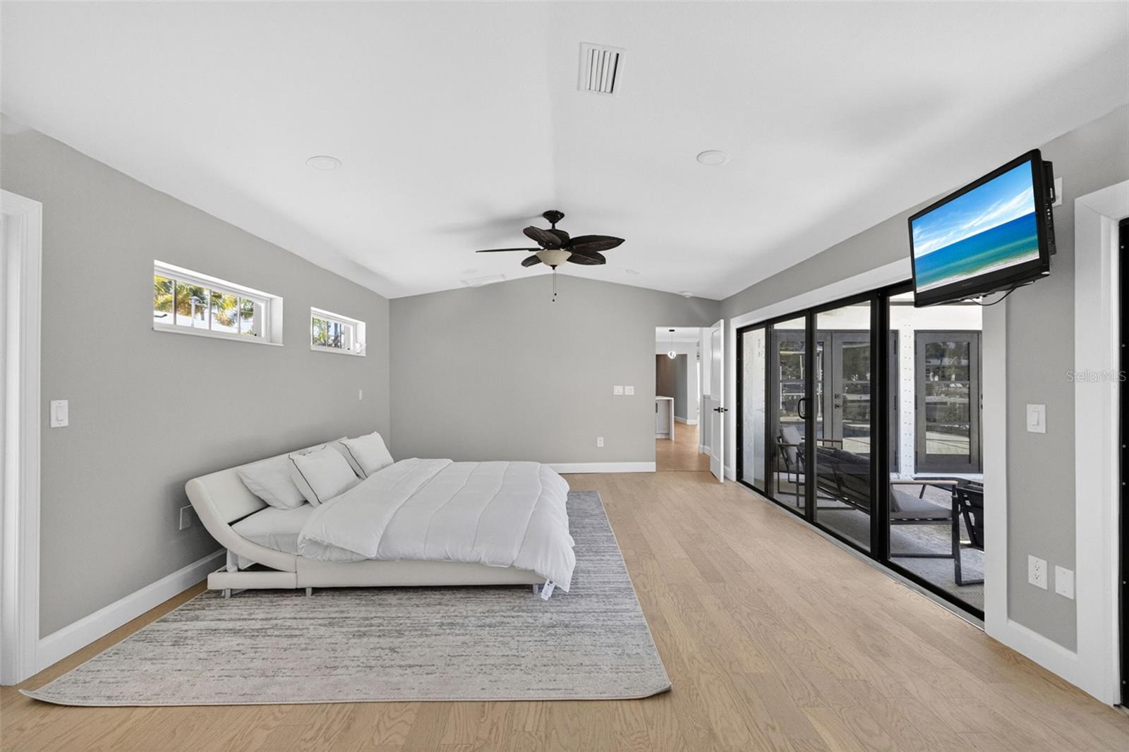 5073 Higel, Sarasota, FL 34242