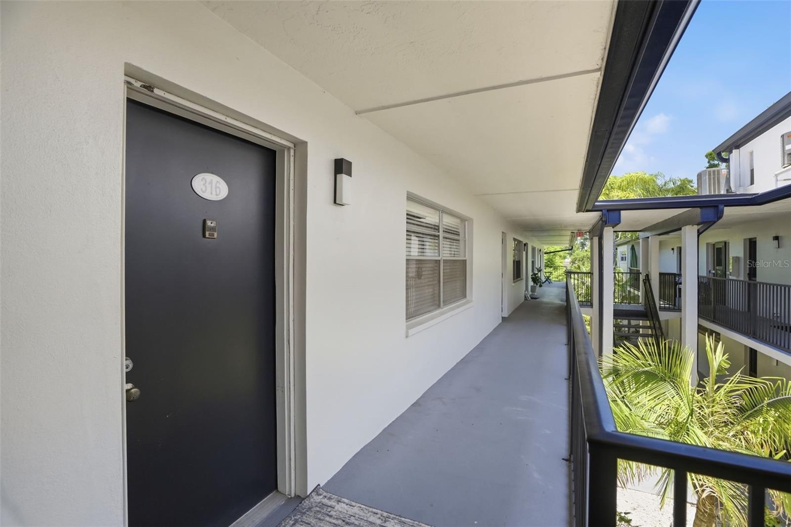1127 King Arthur Unit 316, Dunedin, FL 34698