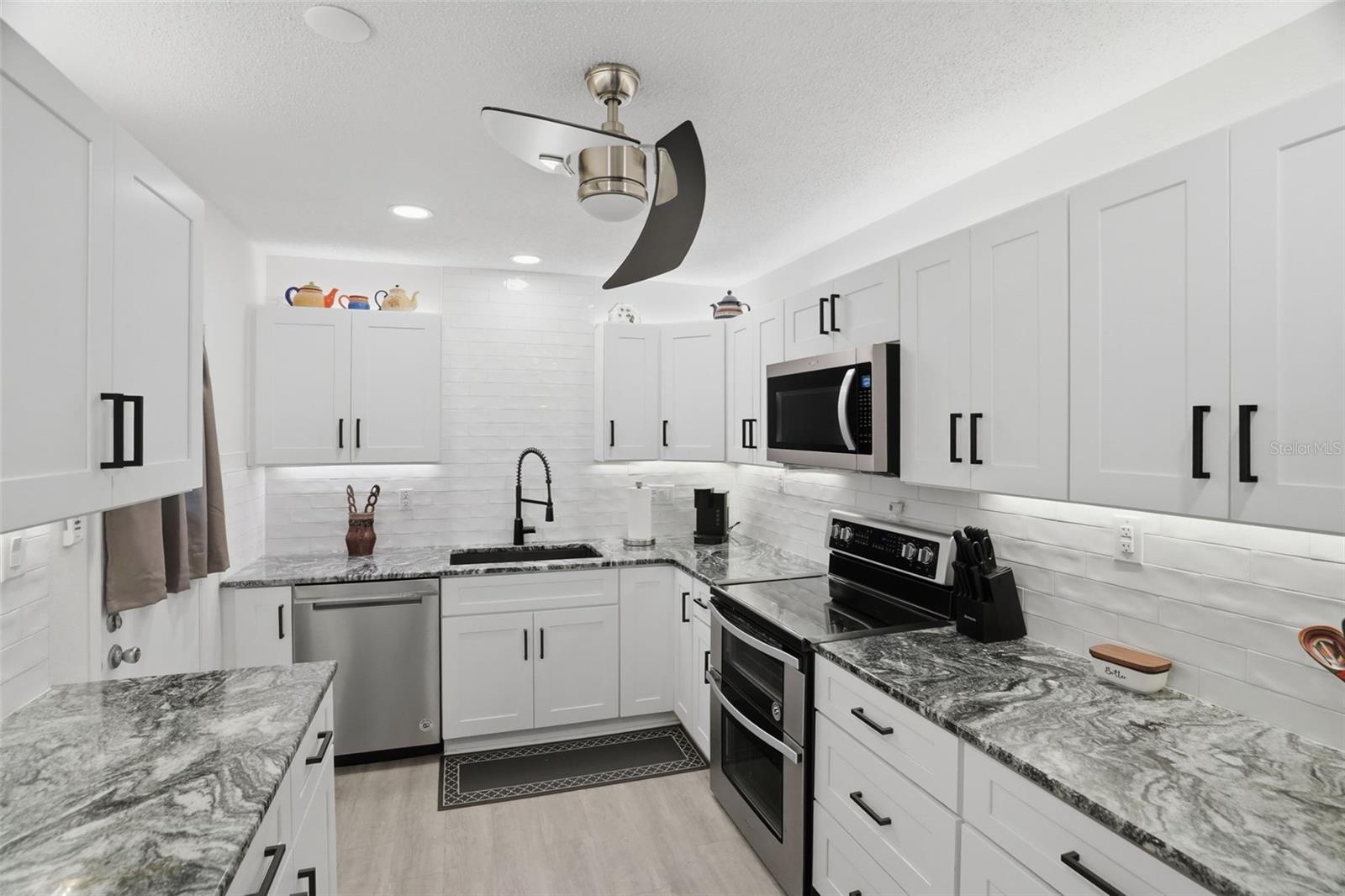 1127 King Arthur Unit 316, Dunedin, FL 34698