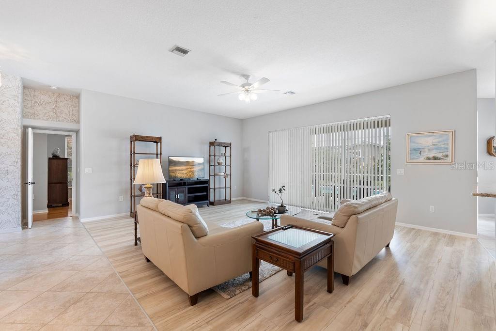 1543 Waterford, Venice, FL 34292