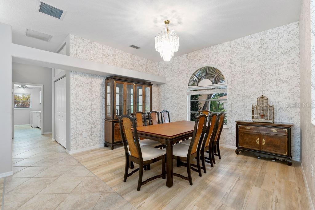 1543 Waterford, Venice, FL 34292