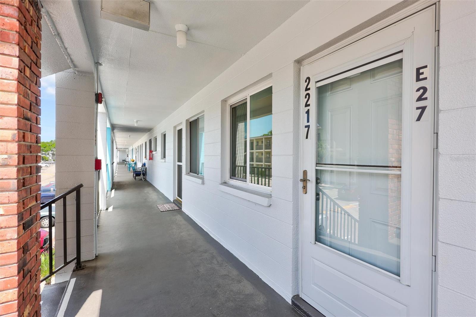 2217 Sunset Unit E27, Bradenton, FL 34207