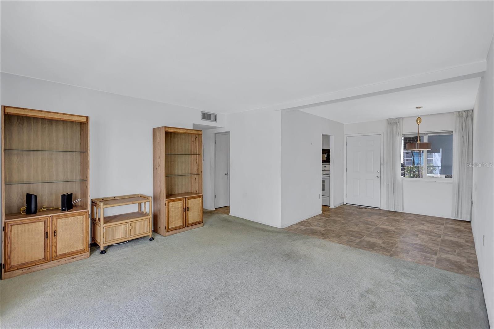 2217 Sunset Unit E27, Bradenton, FL 34207