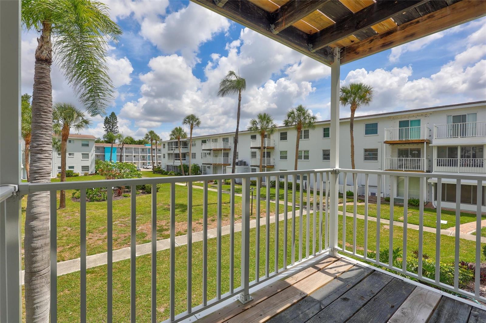 2217 Sunset Unit E27, Bradenton, FL 34207