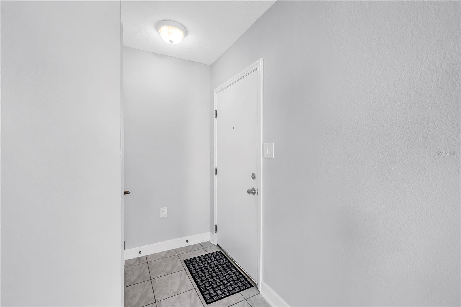 6960 Sunset Unit 1a, South Pasadena, FL 33707