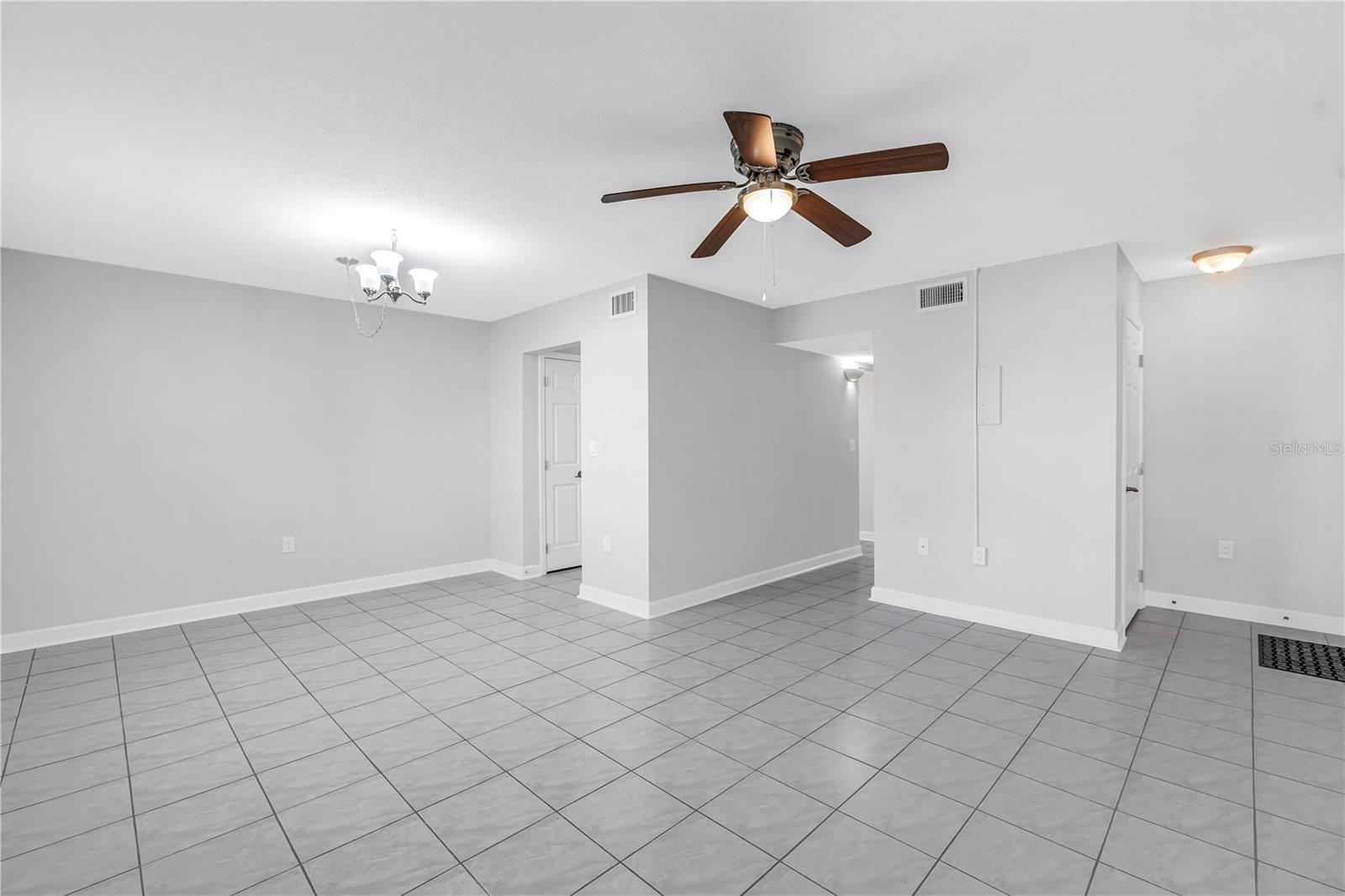 6960 Sunset Unit 1a, South Pasadena, FL 33707