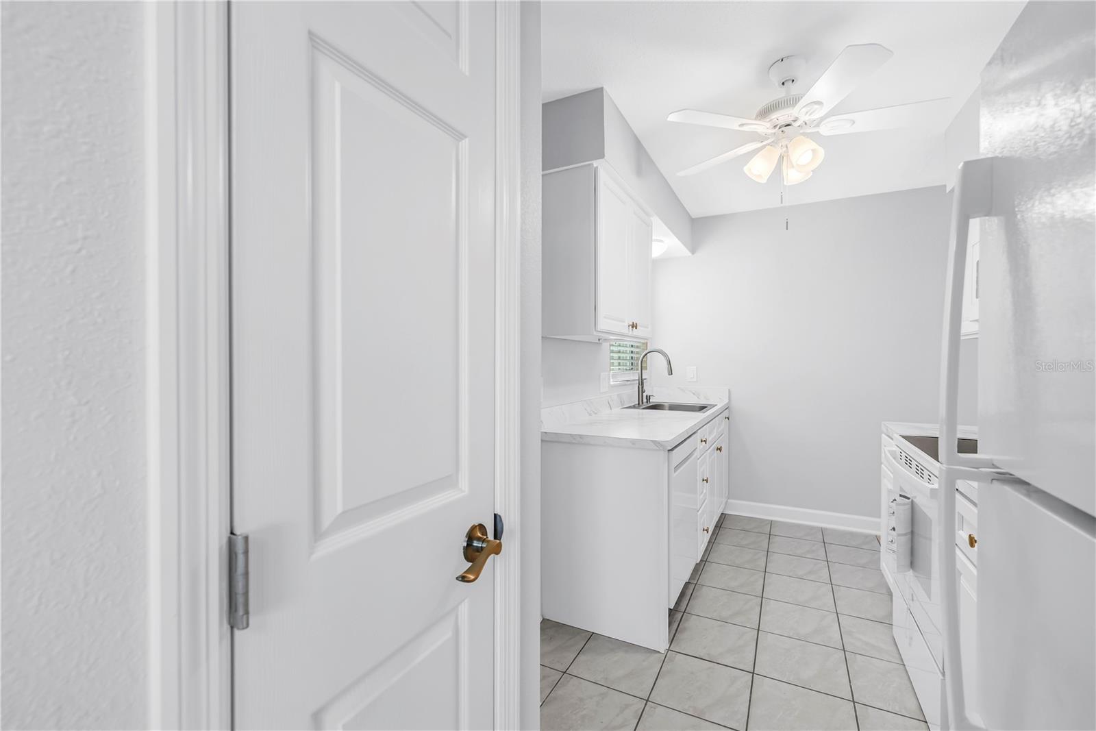 6960 Sunset Unit 1a, South Pasadena, FL 33707